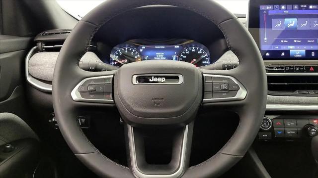 2024 Jeep Compass Latitude Lux FWD