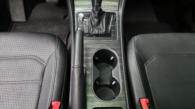 2018 Volkswagen Passat 2.0T SE