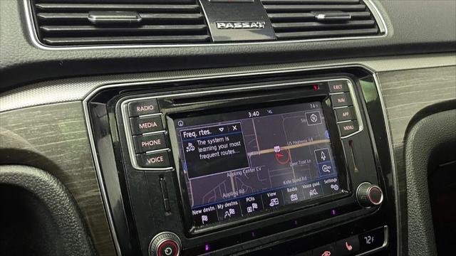 2018 Volkswagen Passat 2.0T SE
