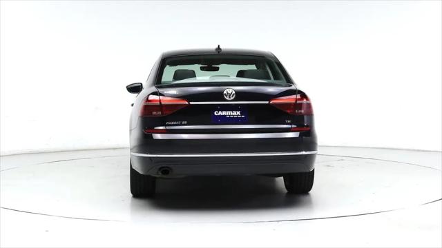 2018 Volkswagen Passat 2.0T SE