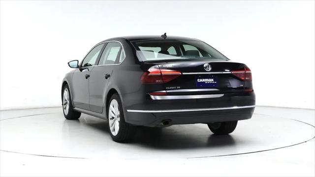 2018 Volkswagen Passat 2.0T SE