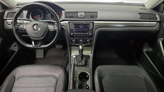 2018 Volkswagen Passat 2.0T SE