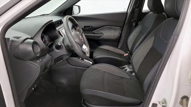 2019 Nissan Kicks S