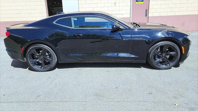 2021 Chevrolet Camaro RWD Coupe LT1