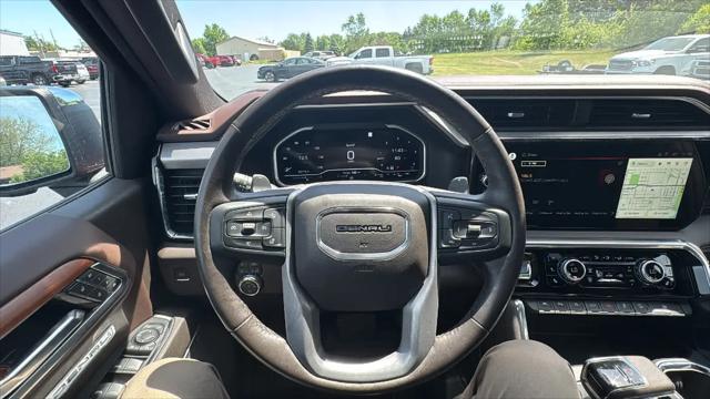 2022 GMC Sierra 1500 4WD Crew Cab Short Box Denali