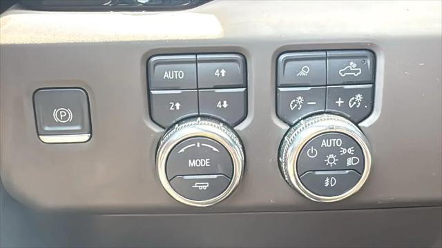 2022 GMC Sierra 1500 4WD Crew Cab Short Box Denali