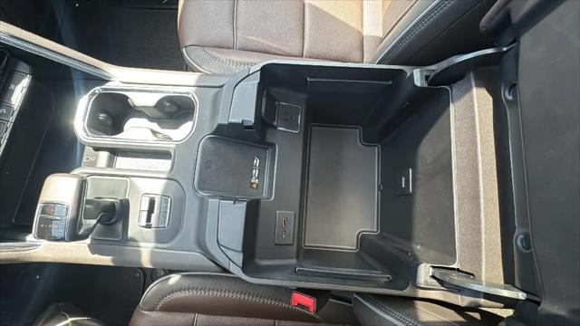 2022 GMC Sierra 1500 4WD Crew Cab Short Box Denali