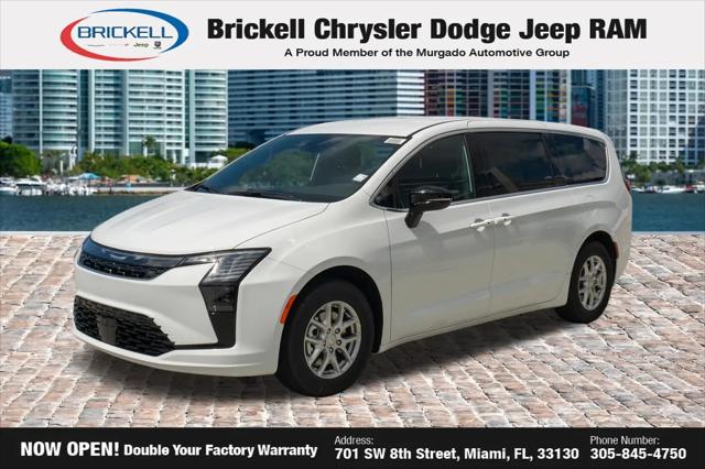 2027 Chrysler Pacifica Select for sale in Miami, FL