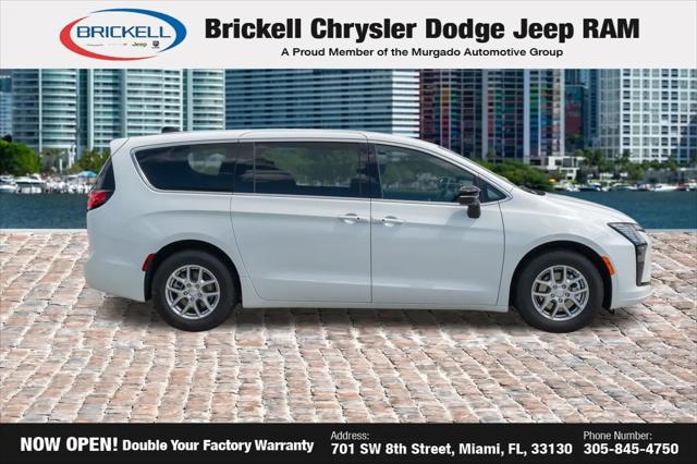 2027 Chrysler Pacifica Select