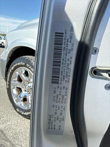 2018 Ram 1500 Laramie Crew Cab 4x4 5'7" Box