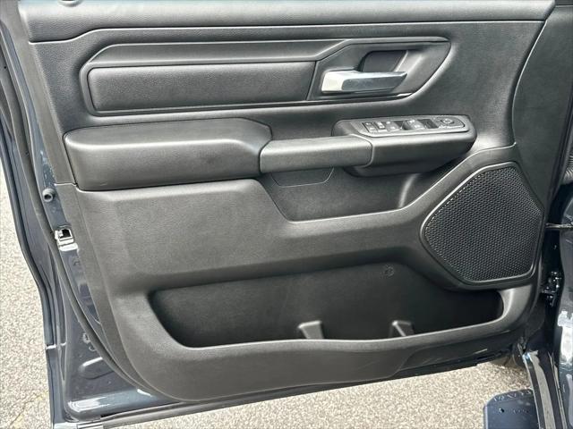 2026 Ram 1500 Express Crew Cab 4x2 57 Box