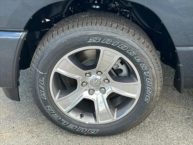 2026 Ram 1500 Express Crew Cab 4x2 57 Box