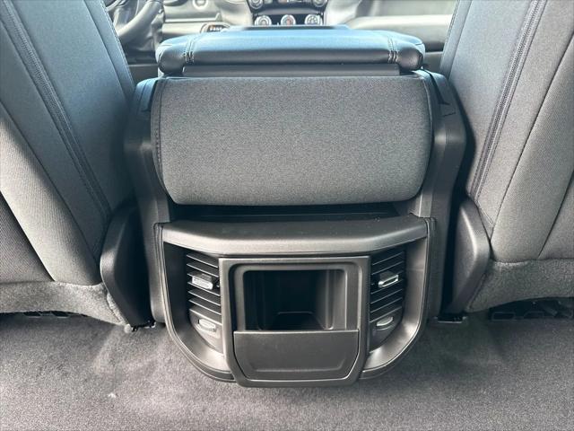 2026 Ram 1500 Express Crew Cab 4x2 57 Box