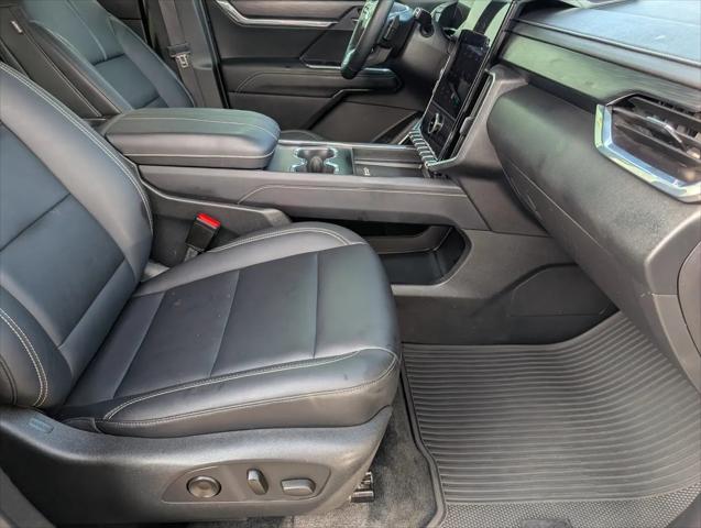 2024 GMC Acadia FWD Elevation