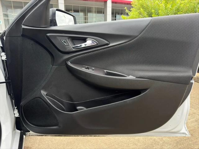 2023 Chevrolet Malibu FWD 1FL