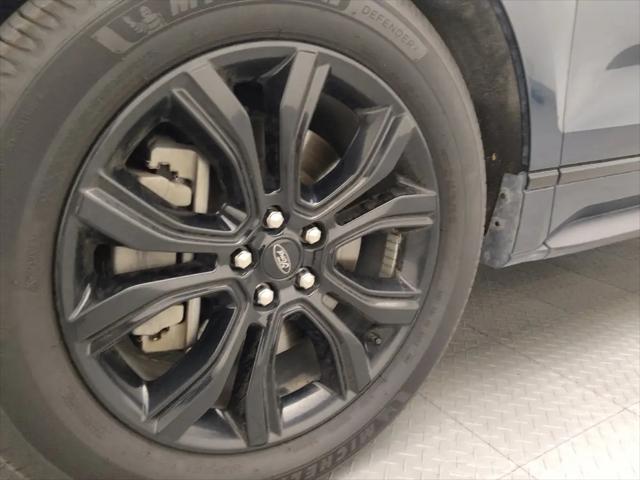 2022 Ford Edge SE