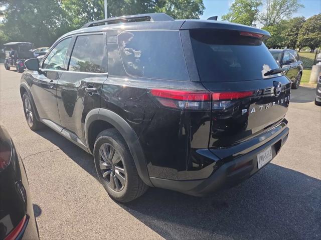 2024 Nissan Pathfinder SV FWD