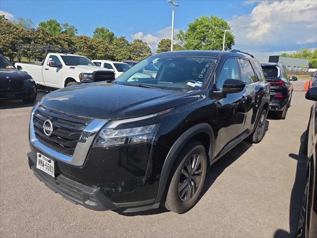 2024 Nissan Pathfinder SV FWD