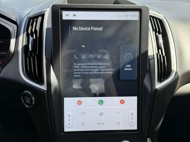 2022 Ford Edge SE