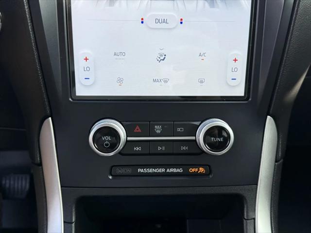 2022 Ford Edge SE