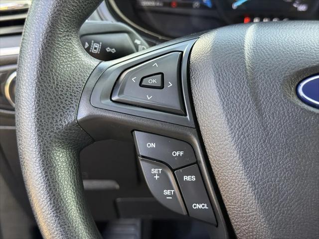 2022 Ford Edge SE