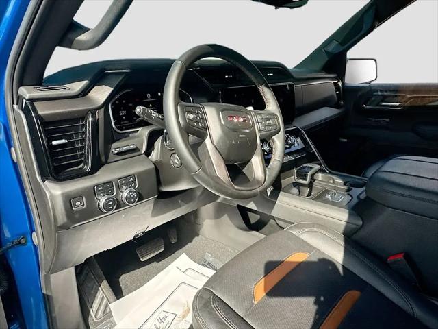 2023 GMC Sierra 1500 4WD Crew Cab Short Box AT4
