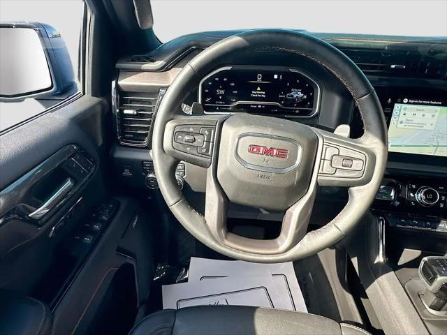 2023 GMC Sierra 1500 4WD Crew Cab Short Box AT4