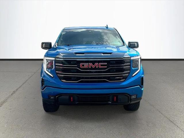 2023 GMC Sierra 1500 4WD Crew Cab Short Box AT4