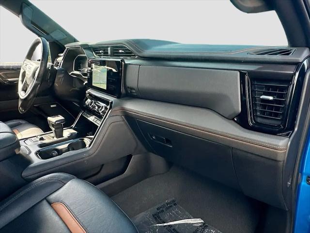 2023 GMC Sierra 1500 4WD Crew Cab Short Box AT4