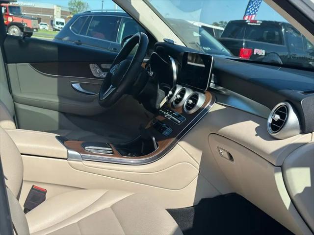 2022 Mercedes-Benz GLC 4MATIC SUV