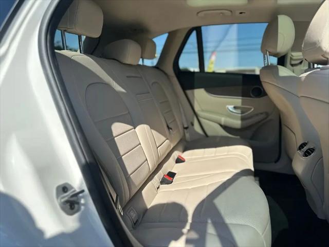2022 Mercedes-Benz GLC 4MATIC SUV