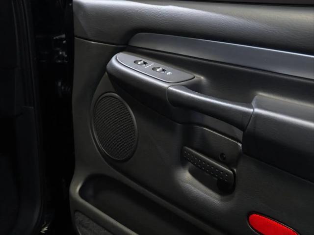 2005 Dodge Ram 1500 SRT-10