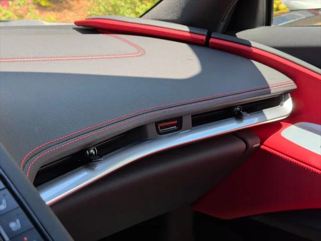 2022 Chevrolet Corvette Stingray RWD Coupe 2LT