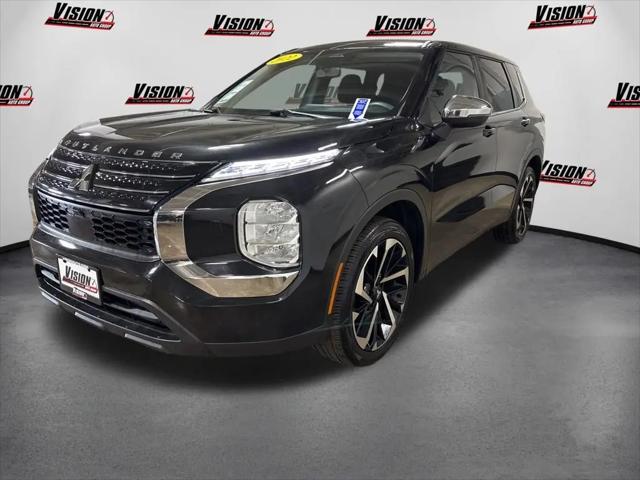 2022 Mitsubishi Outlander ES 2.5 S-AWC for sale in Henrietta, NY