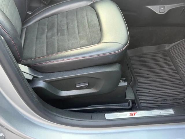 2022 Ford Edge ST-Line