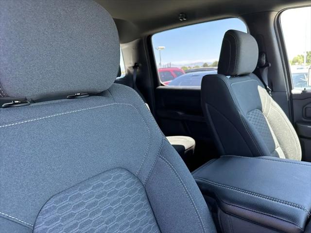 2026 Ram 1500 Warlock Crew Cab 4x4 5'7" Box