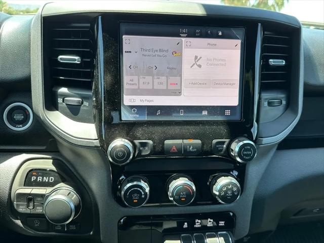 2026 Ram 1500 Warlock Crew Cab 4x4 5'7" Box