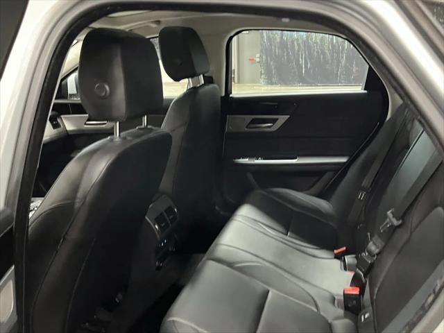 2016 Jaguar XF 35t Premium