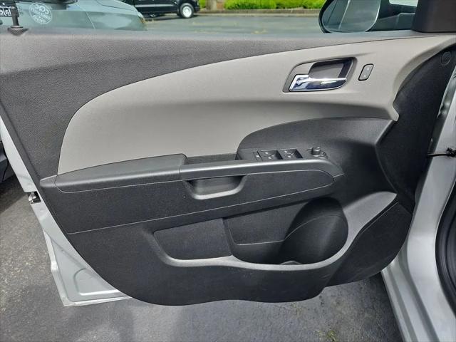 2015 Chevrolet Sonic LTZ Auto