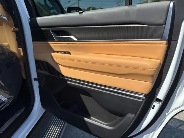 2026 Jeep Grand Wagoneer Summit Reserve 4x4