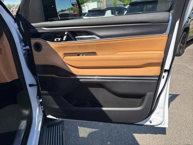 2026 Jeep Grand Wagoneer Summit Reserve 4x4