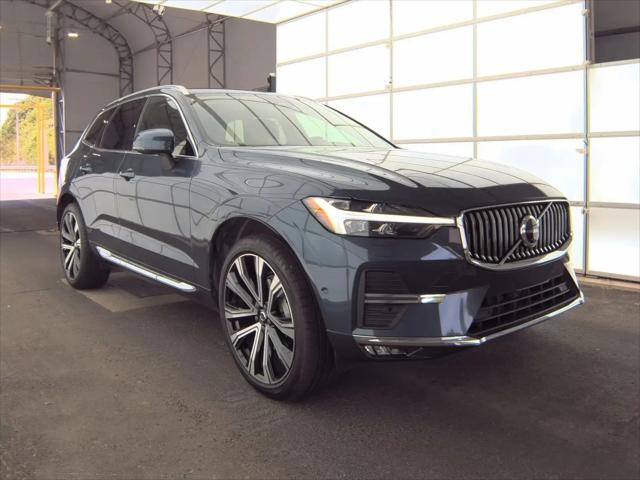 2023 Volvo XC60 B5 Ultimate Bright Theme