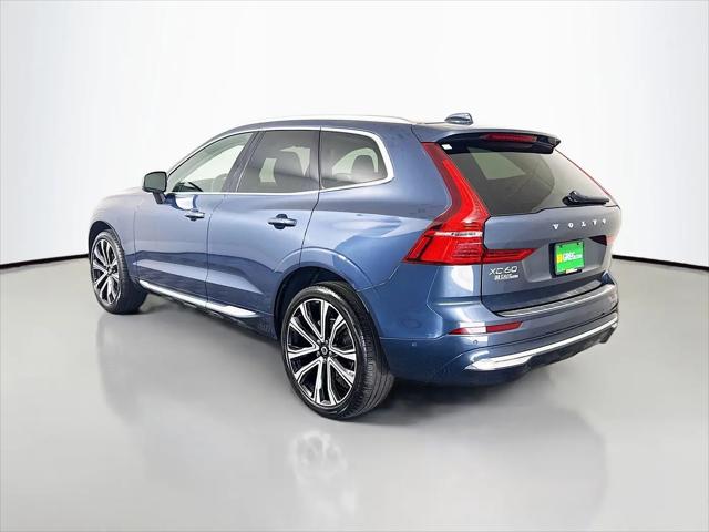 2023 Volvo XC60 B5 Ultimate Bright Theme