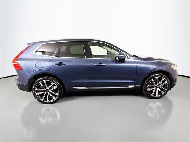 2023 Volvo XC60 B5 Ultimate Bright Theme