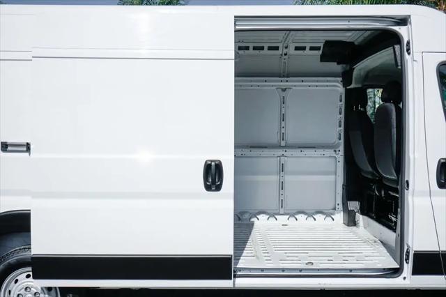 2023 Ram ProMaster Cargo Van High Roof 159" WB EXT
