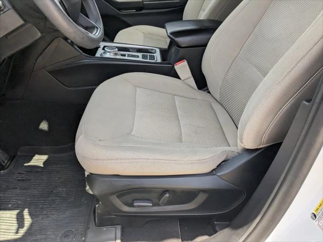 2021 Ford Explorer Base
