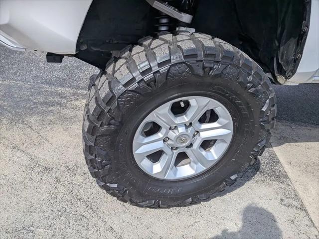 2017 Toyota Tacoma SR5 V6