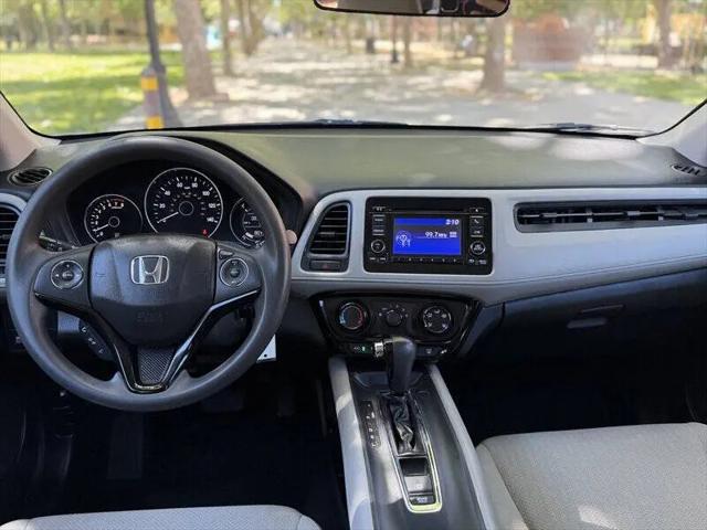2017 Honda HR-V LX
