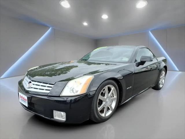 2005 Cadillac XLR Standard