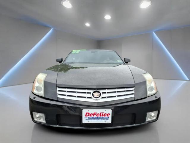 2005 Cadillac XLR Standard